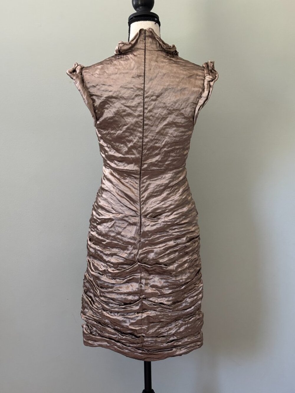 Nicole Miller Collection Bronze Metallic Crinkle Dress 8 Like New - Picture 3 of 5